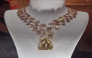 منتج المزاد